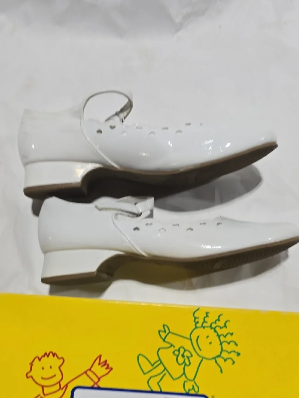 smartfit White Patent Leather Mary Jane Shoes